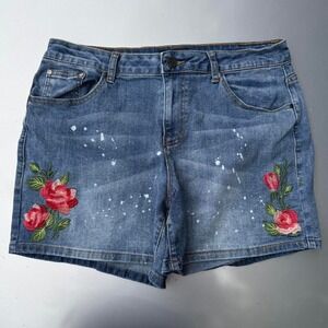 Y2K Blue Earl Jeans denim shorts with embroidered rose design
